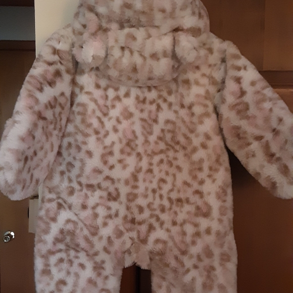 First wish 9 to 12 months soft snowsuit. - Picture 3 of 3